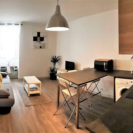 Tres Bel Appartement Centre Vitre Buitenkant foto